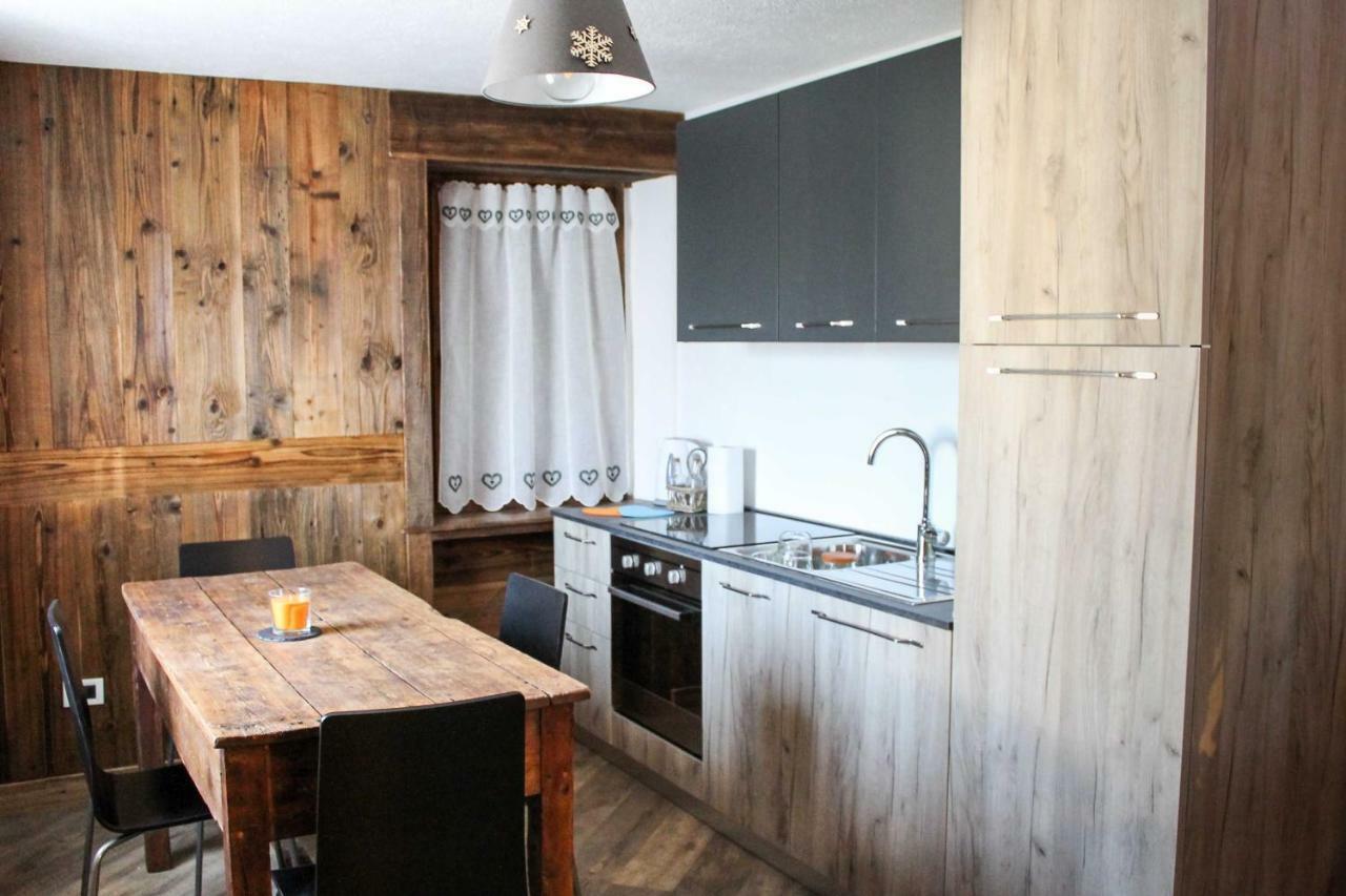 Maison D'Antan Alloggio Ad Uso Turistico Vda Charvensod N 0022 Aosta Luaran gambar