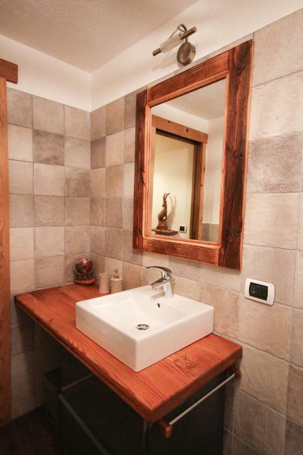 Maison D'Antan Alloggio Ad Uso Turistico Vda Charvensod N 0022 Aosta Luaran gambar