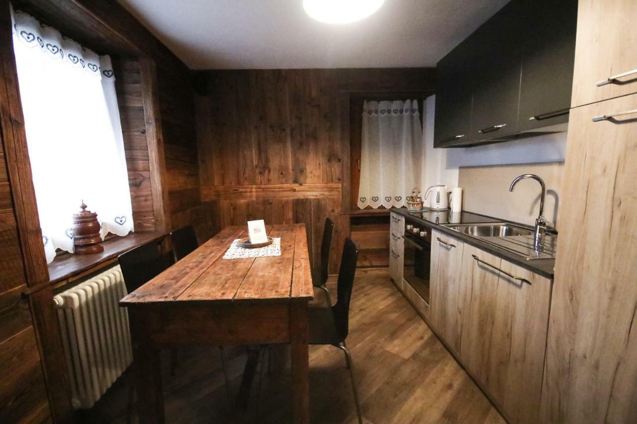 Maison D'Antan Alloggio Ad Uso Turistico Vda Charvensod N 0022 Aosta Luaran gambar