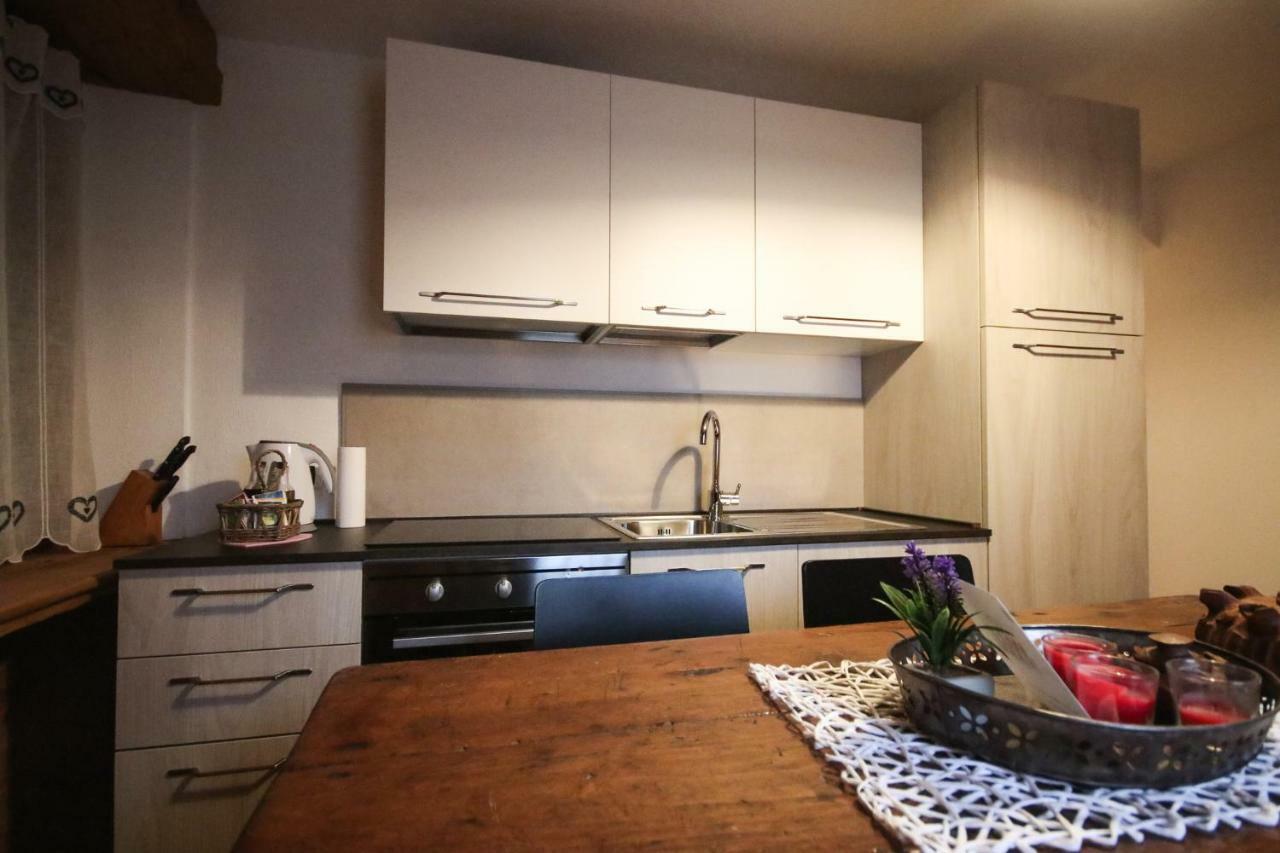 Maison D'Antan Alloggio Ad Uso Turistico Vda Charvensod N 0022 Aosta Luaran gambar